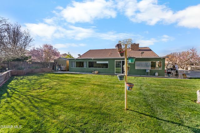 3320 Kipper Court, Lancaster, CA 93535
