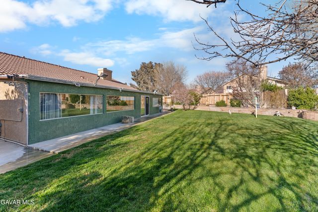 3320 Kipper Court, Lancaster, CA 93535