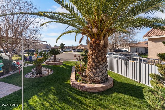 3320 Kipper Court, Lancaster, CA 93535