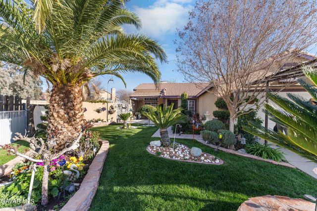 3320 Kipper Court, Lancaster, CA 93535