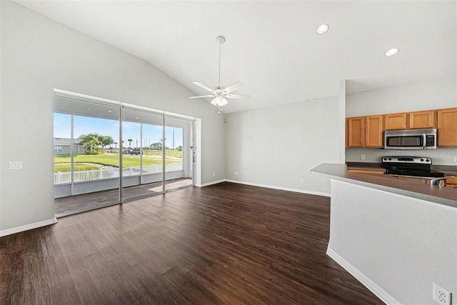 636 TANANA FALL DRIVE, Ruskin, FL 33570