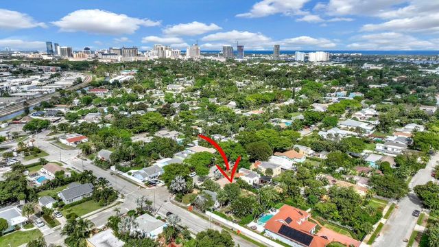 1028 Upland Road, West Palm Beach, FL 33401