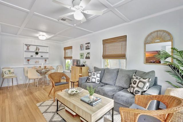 1028 Upland Road, West Palm Beach, FL 33401