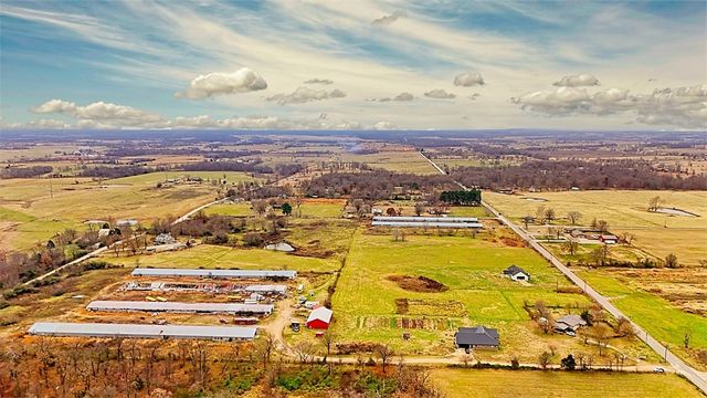 8778 Tycoon Road, Bentonville, AR 72713