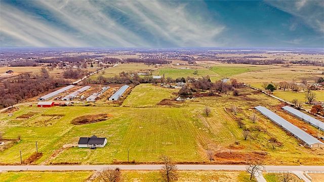 8778 Tycoon Road, Bentonville, AR 72713