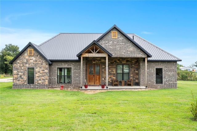 8778 Tycoon Road, Bentonville, AR 72713
