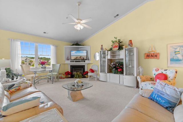 700 Pickering Dr Unit 202, Murrells Inlet, SC 29576