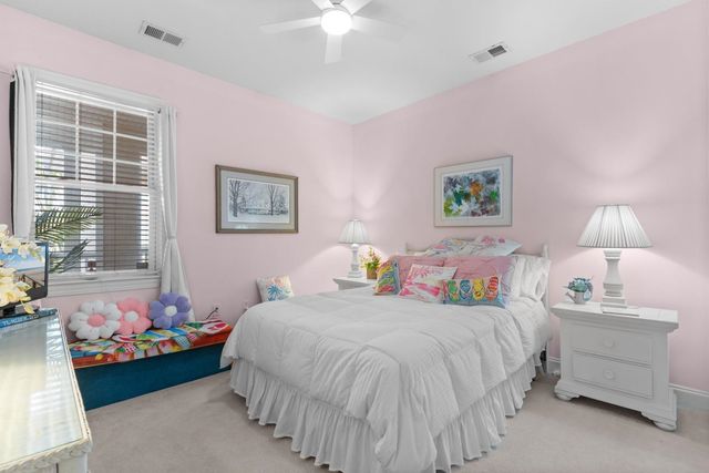 700 Pickering Dr Unit 202, Murrells Inlet, SC 29576