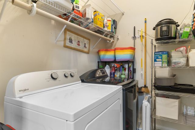 700 Pickering Dr Unit 202, Murrells Inlet, SC 29576