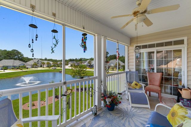 700 Pickering Dr Unit 202, Murrells Inlet, SC 29576