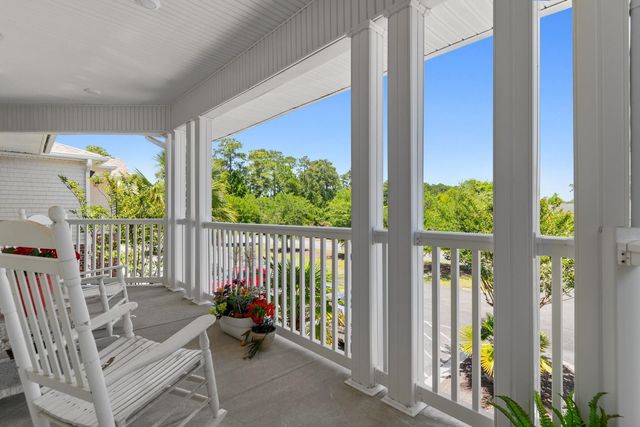 700 Pickering Dr Unit 202, Murrells Inlet, SC 29576