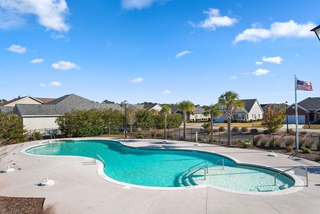 700 Pickering Dr Unit 202, Murrells Inlet, SC 29576