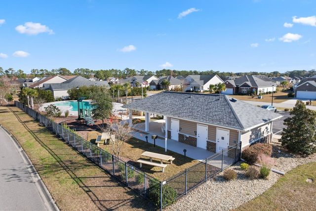 700 Pickering Dr Unit 202, Murrells Inlet, SC 29576