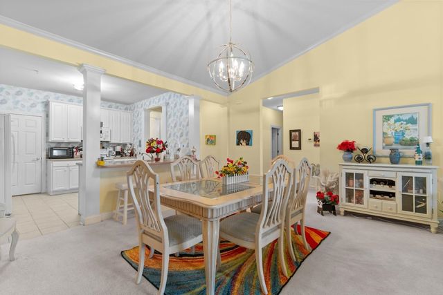 700 Pickering Dr Unit 202, Murrells Inlet, SC 29576