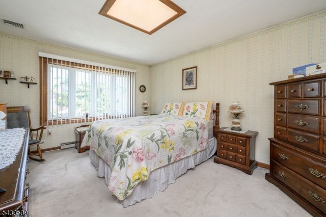 202 Grove St, North Plainfield Boro, NJ 07060