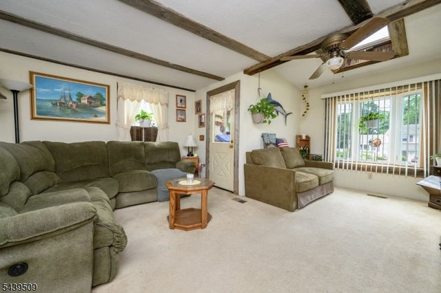 202 Grove St, North Plainfield Boro, NJ 07060