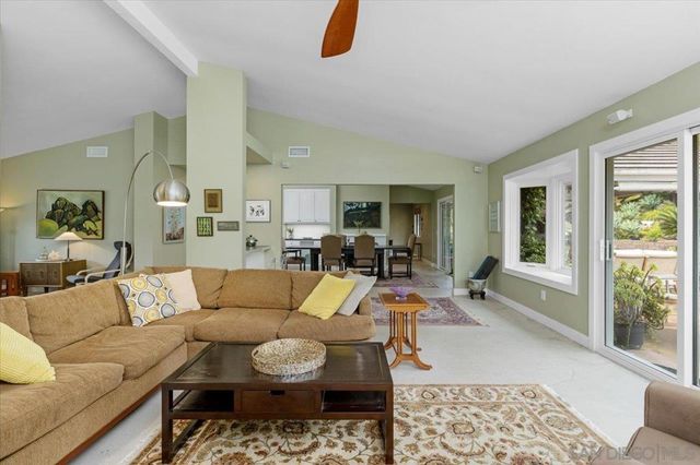 1510 VENTANA, Escondido, CA 92029