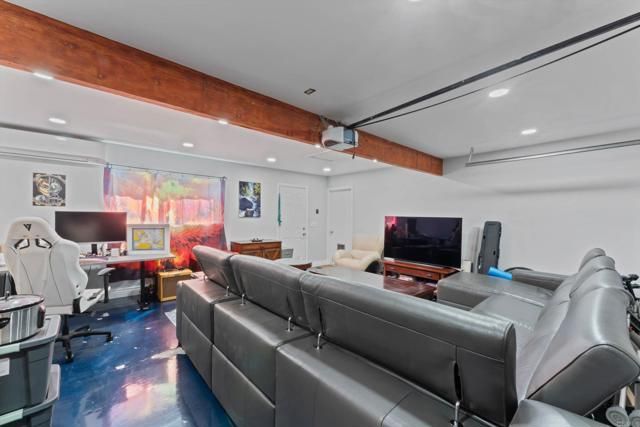 1125 Lake Ridge Drive, San Marcos, CA 92078