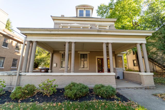 526 Greenup Street, Covington, KY 41011