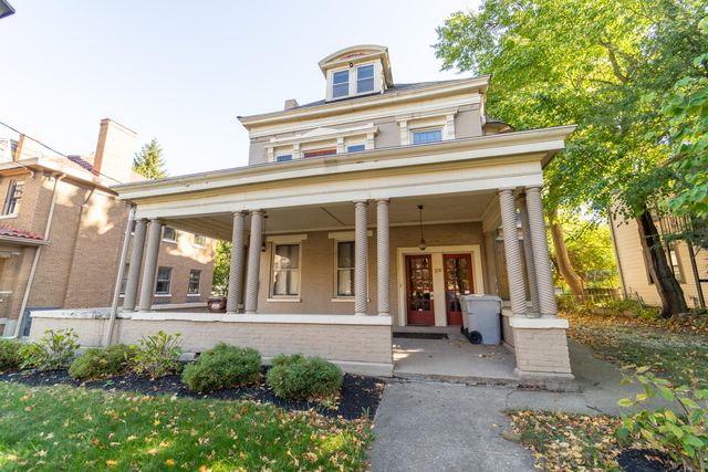 526 Greenup Street, Covington, KY 41011