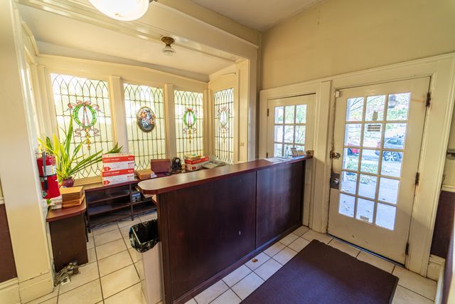 526 Greenup Street, Covington, KY 41011