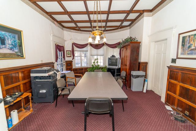 526 Greenup Street, Covington, KY 41011