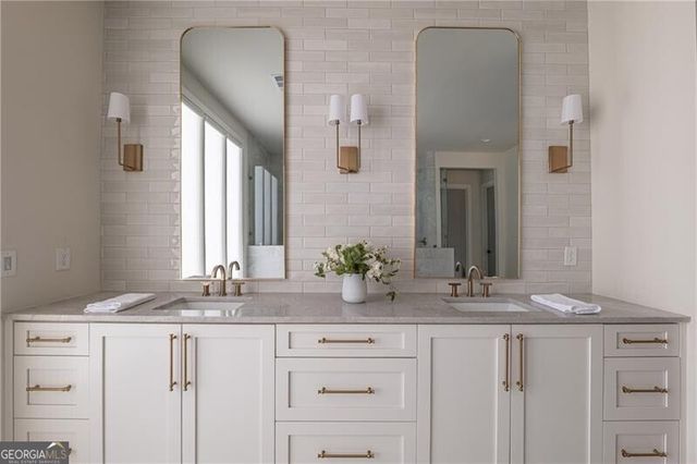 135 Mayfield Circle, Alpharetta, GA 30009