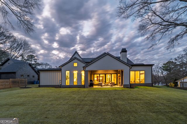 135 Mayfield Circle, Alpharetta, GA 30009