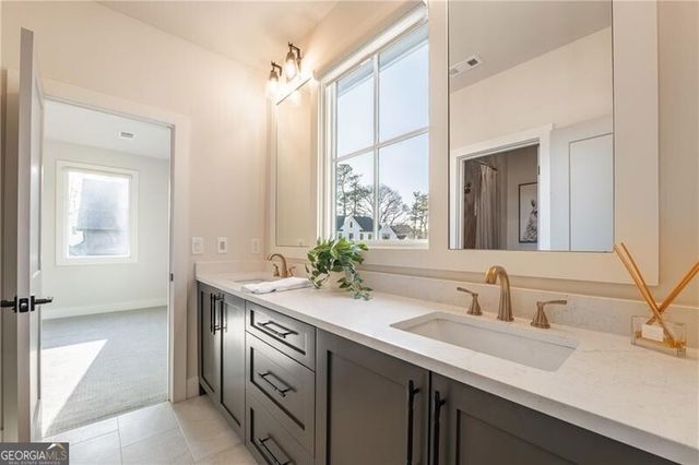 135 Mayfield Circle, Alpharetta, GA 30009