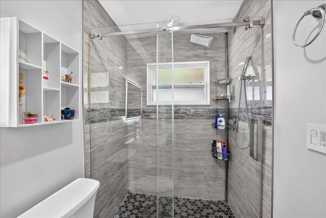 4911 NW 14TH, Deerfield Beach, FL 33064
