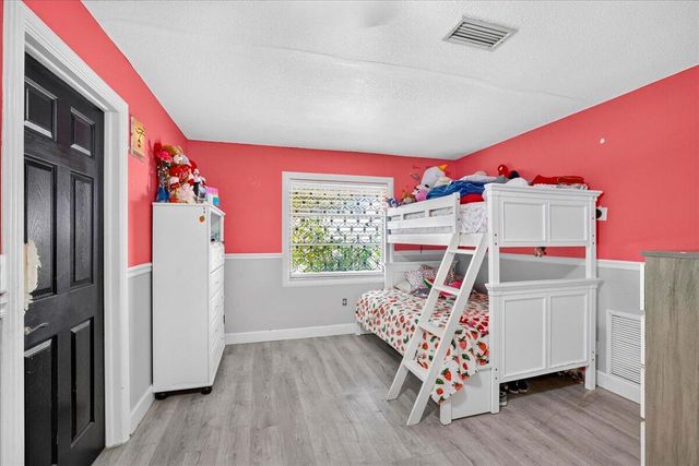 4911 NW 14TH, Deerfield Beach, FL 33064