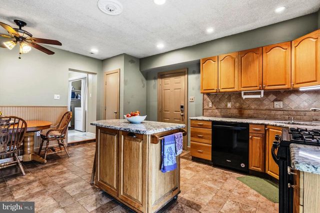 2936 ELLIOTT AVE, Willow Grove, PA 19090
