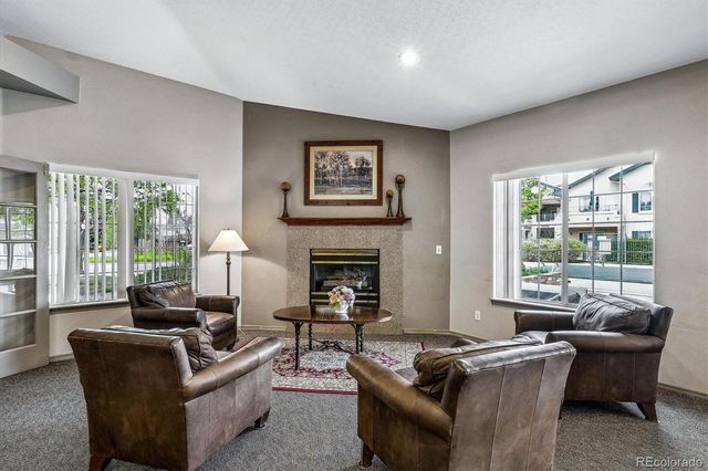 8691 E Dry Creek Road 825, Englewood, CO 80112