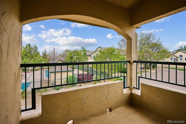 8691 E Dry Creek Road 825, Englewood, CO 80112