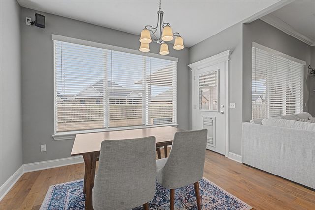 2014 W Broadway Place, Rogers, AR 72758