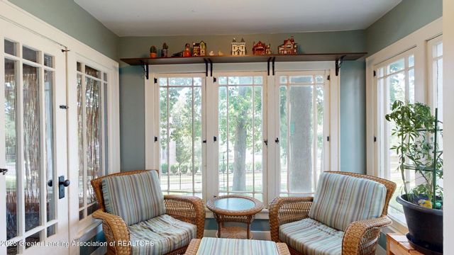 320 Oakhill Avenue, East Lansing, MI 48823