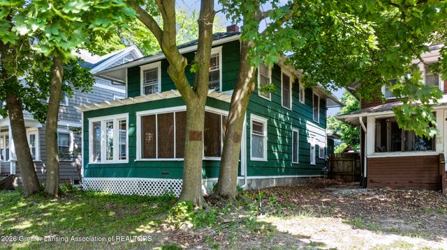 320 Oakhill Avenue, East Lansing, MI 48823