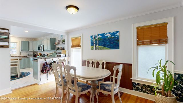 320 Oakhill Avenue, East Lansing, MI 48823