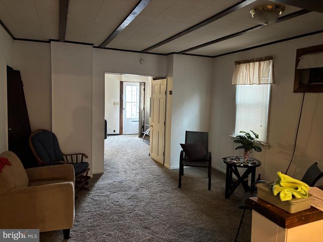 769 FAIRGROUND AVE, Chambersburg, PA 17201