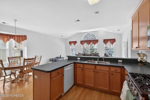 76 Portland Street, Barnegat, NJ 08005