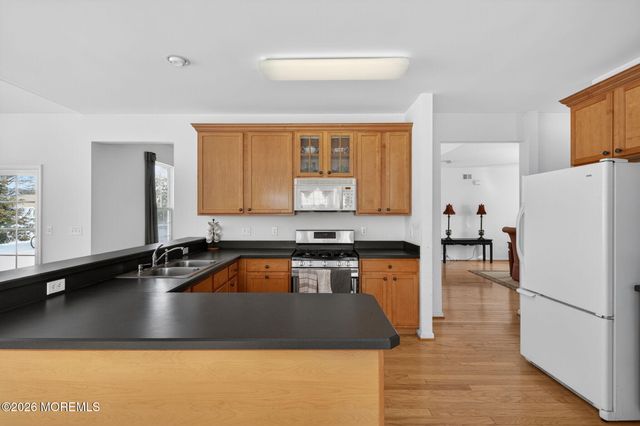 76 Portland Street, Barnegat, NJ 08005