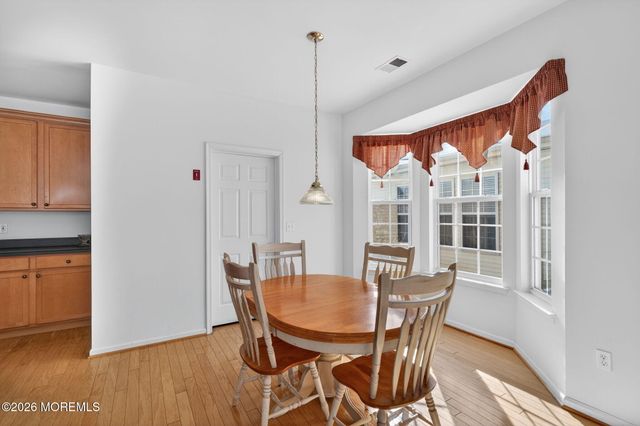 76 Portland Street, Barnegat, NJ 08005