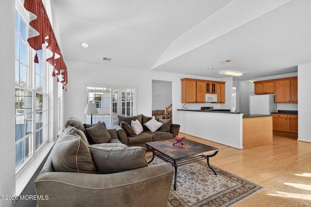 76 Portland Street, Barnegat, NJ 08005