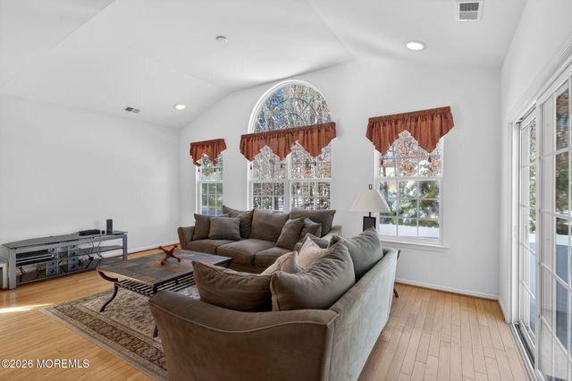 76 Portland Street, Barnegat, NJ 08005