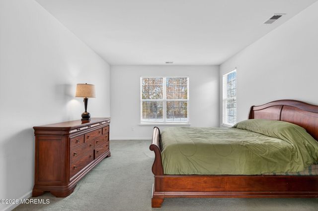 76 Portland Street, Barnegat, NJ 08005