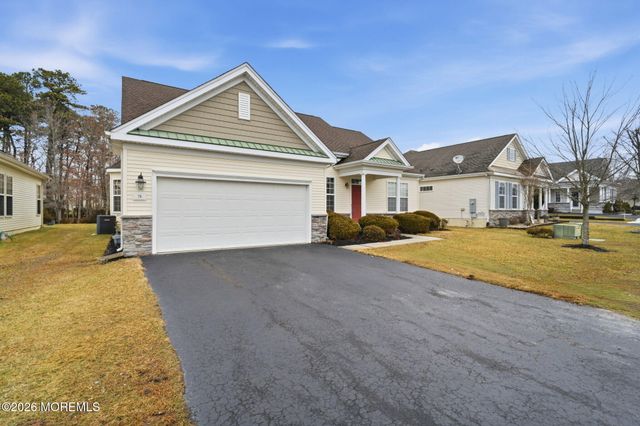 76 Portland Street, Barnegat, NJ 08005