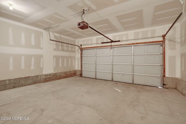 76 Portland Street, Barnegat, NJ 08005