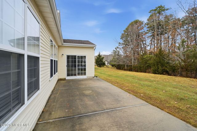 76 Portland Street, Barnegat, NJ 08005