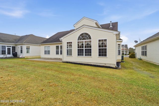 76 Portland Street, Barnegat, NJ 08005