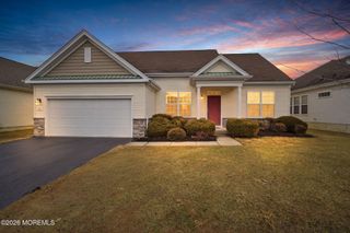 76 Portland Street, Barnegat, NJ 08005